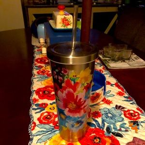 Pioneer woman drinking cup